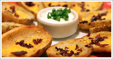 cheese and bacon potato wedgiescrostini